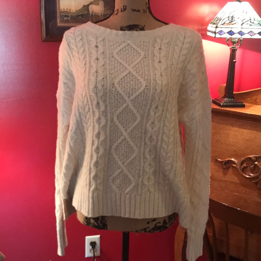 AEO White Sweater